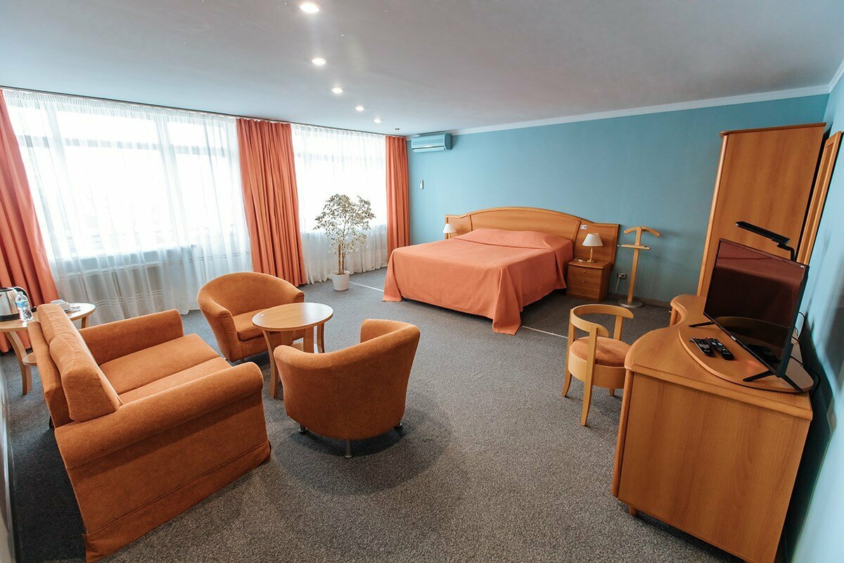 Гостиница Президент Отель Дис Чебоксары