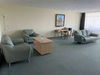 Гостиница Президент Отель Дис Чебоксары Гранд-люкс семейный-5