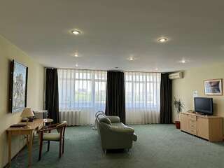 Гостиница Президент Отель Дис Чебоксары Гранд-люкс семейный-4