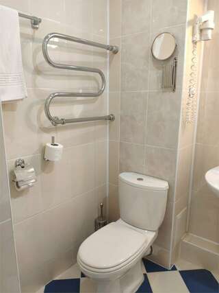 Гостиница Президент Отель Дис Чебоксары Стандарт "Комфорт" с двумя раздельными кроватями-5