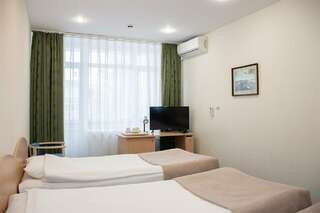 Гостиница Президент Отель Дис Чебоксары Двухместный с дополнительным спальным местом-2