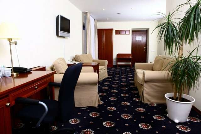 Гостиница Президент Отель Дис Чебоксары-51